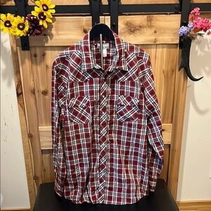 Wrangler Men's Plaid Pearl Snap Button-Down Shirt - Red and White